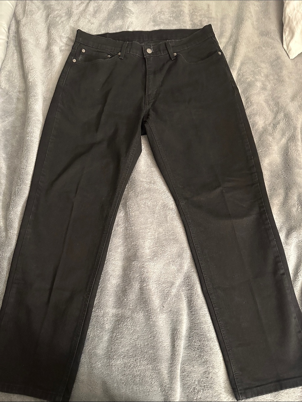 Levi's Slim Straight Jeans in Black